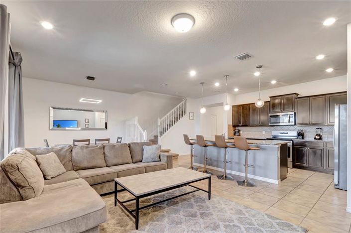 Image No.3-5 Bed Townhouse for sale