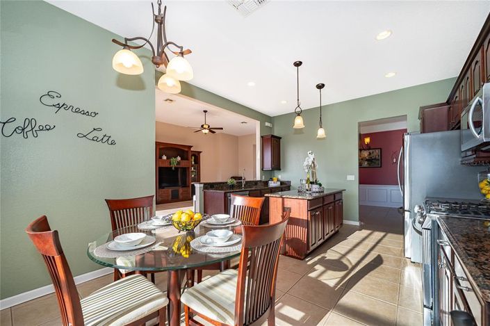 Image No.8-4 Bed House for sale