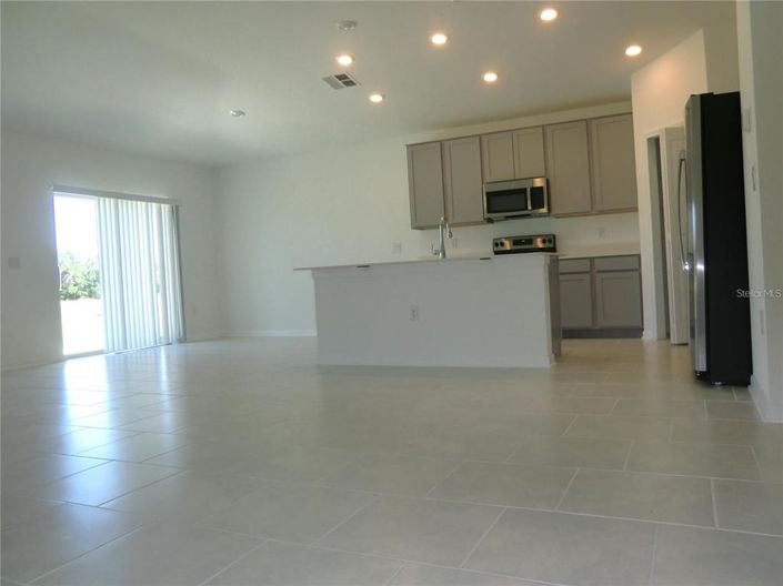 Image No.11-4 Bed House for sale