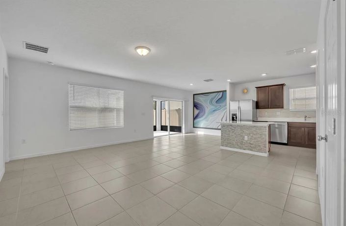 Image No.7-3 Bed House for sale