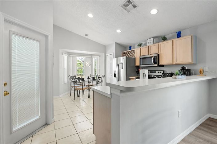 Image No.19-4 Bed House for sale