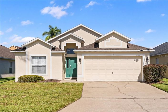 Image No.2-4 Bed House for sale