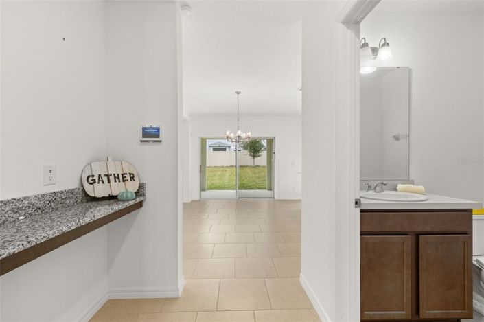 Image No.7-5 Bed House for sale