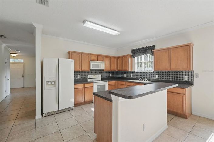 Image No.3-3 Bed House for sale