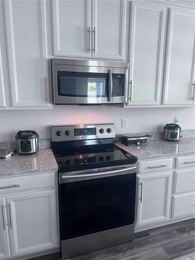 Image No.18-4 Bed House for sale