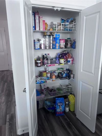 Image No.20-4 Bed House for sale