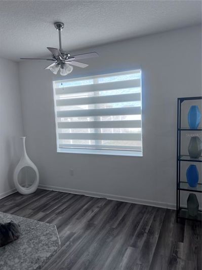 Image No.21-4 Bed House for sale