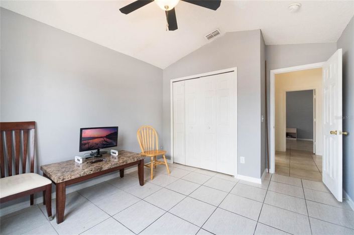 Image No.15-4 Bed House for sale