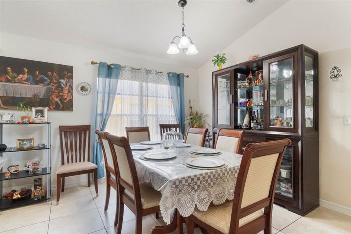 Image No.5-4 Bed House for sale