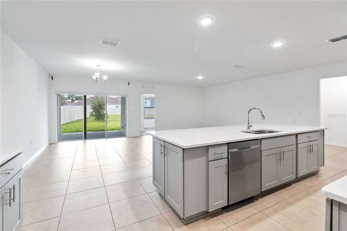 Image No.10-4 Bed House for sale