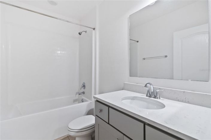 Image No.28-4 Bed House for sale