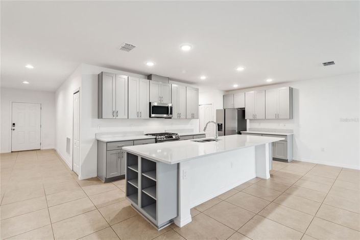 Image No.6-4 Bed House for sale