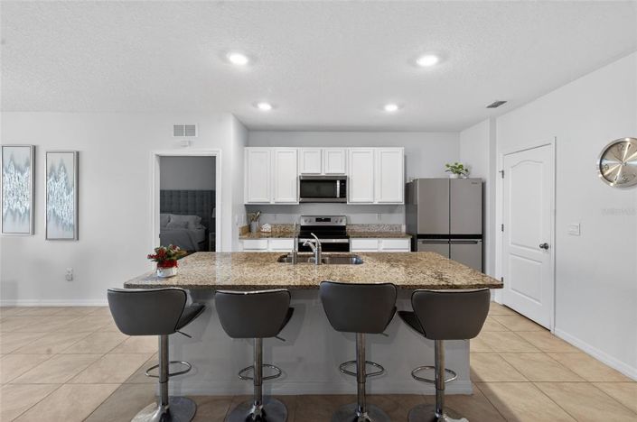 Image No.3-3 Bed House for sale