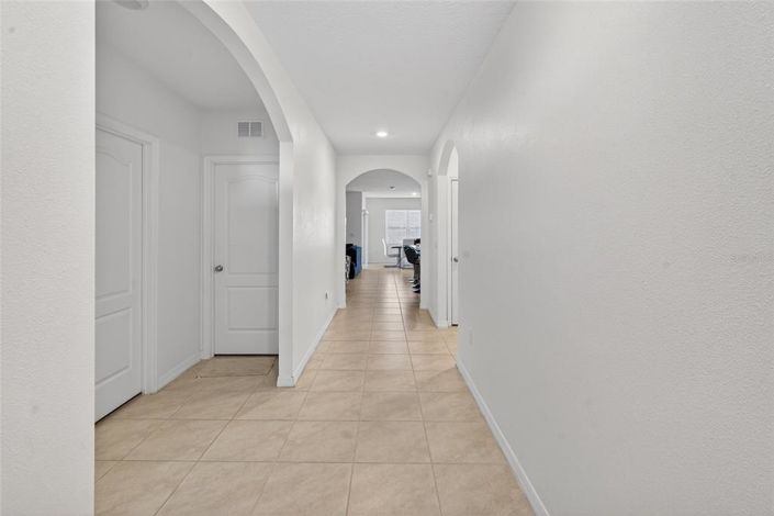 Image No.8-3 Bed House for sale