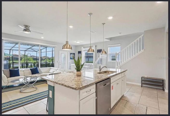 Image No.8-Maison de ville de 5 chambres à vendre à Saint John