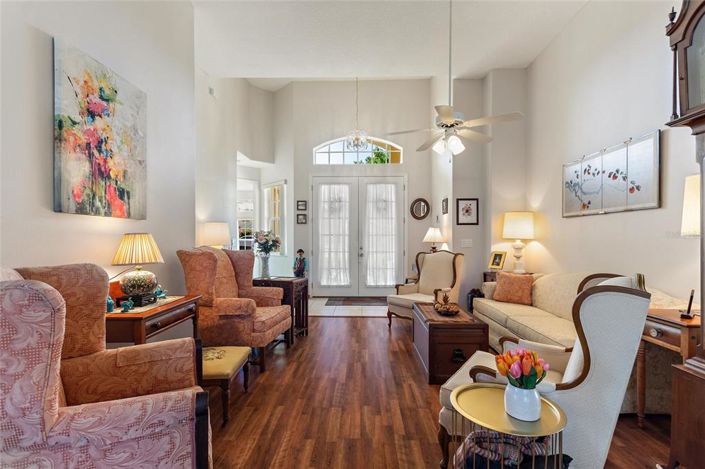 Image No.6-3 Bed House for sale