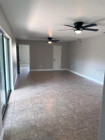 Image No.14-4 Bed House for sale