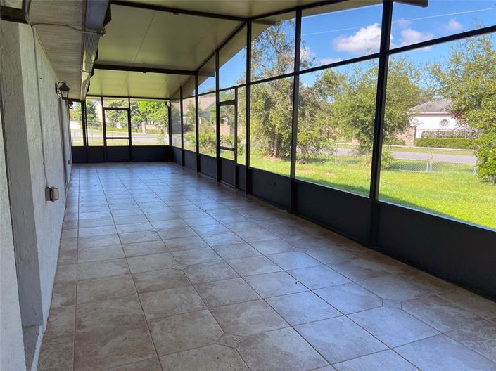 Image No.27-4 Bed House for sale