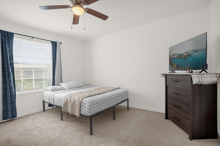 Image No.11-3 Bed Townhouse for sale