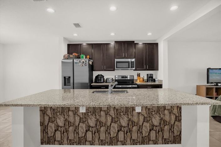 Image No.5-3 Bed Townhouse for sale