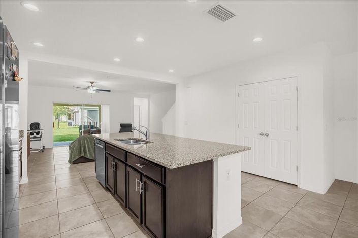 Image No.7-3 Bed Townhouse for sale