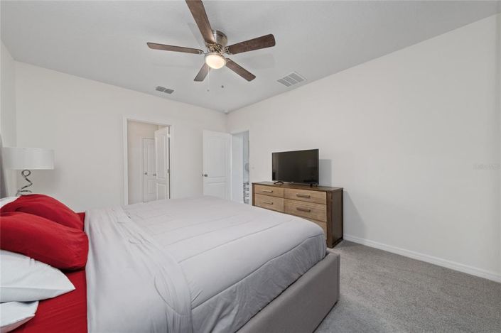 Image No.28-4 Bed House for sale