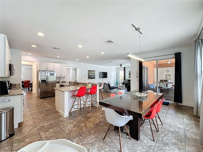 Image No.11-6 Bed House for sale