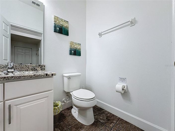 Image No.36-6 Bed House for sale