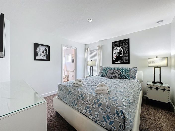 Image No.54-6 Bed House for sale