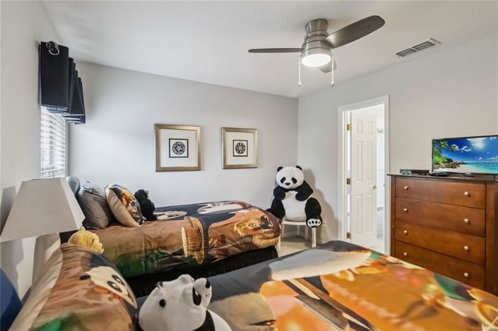 Image No.12-5 Bed House for sale