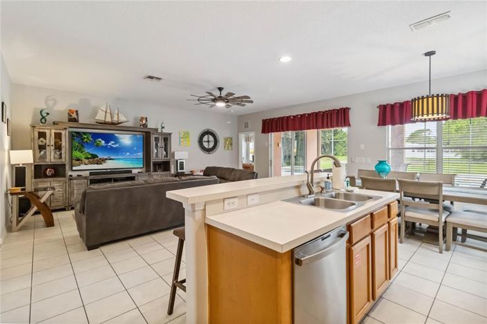 Image No.21-5 Bed House for sale