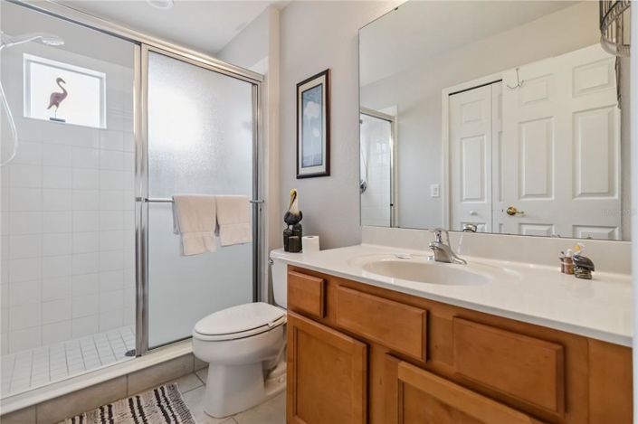 Image No.8-5 Bed House for sale