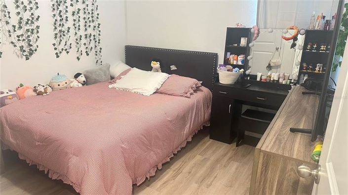 Image No.5-3 Bed Townhouse for sale