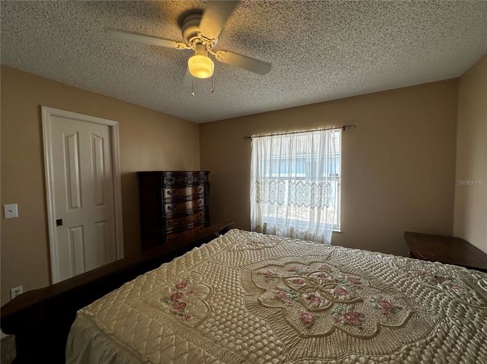 Image No.23-3 Bed House for sale