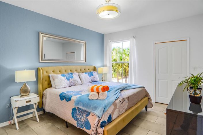 Image No.12-4 Bed Apartment for sale