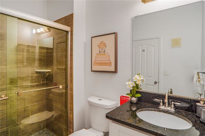 Image No.15-4 Bed Apartment for sale