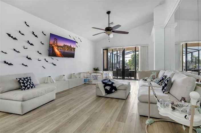 Image No.12-Maison de 4 chambres à vendre à Saint John