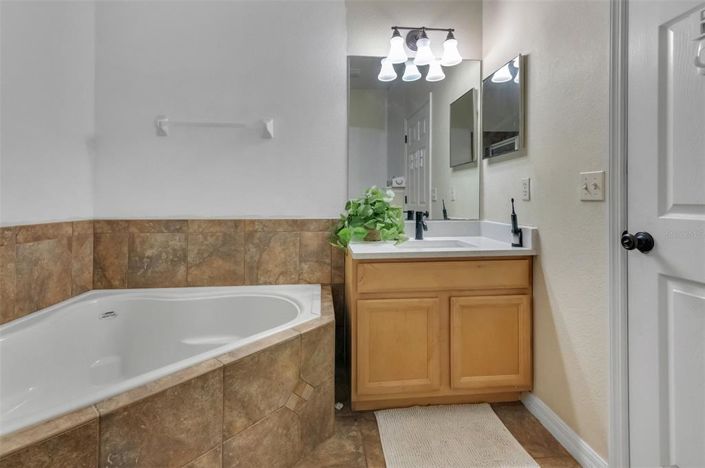 Image No.4-Maison de 4 chambres à vendre à Saint John