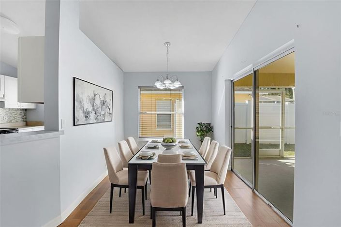 Image No.8-3 Bed House for sale