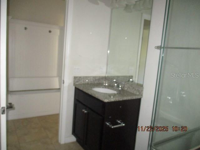 Image No.12-4 Bed Townhouse for sale