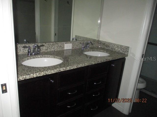 Image No.17-4 Bed Townhouse for sale