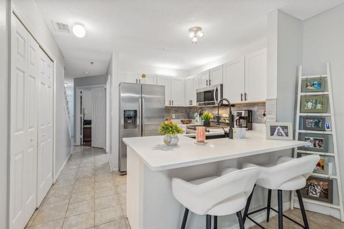 Image No.10-3 Bed Townhouse for sale