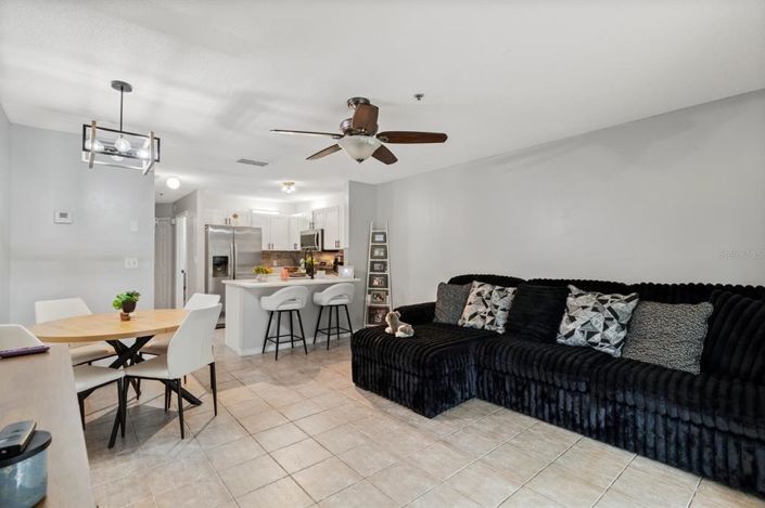 Image No.12-3 Bed Townhouse for sale