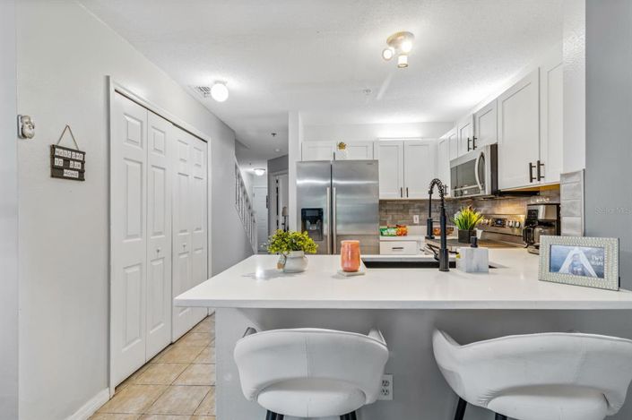 Image No.13-3 Bed Townhouse for sale