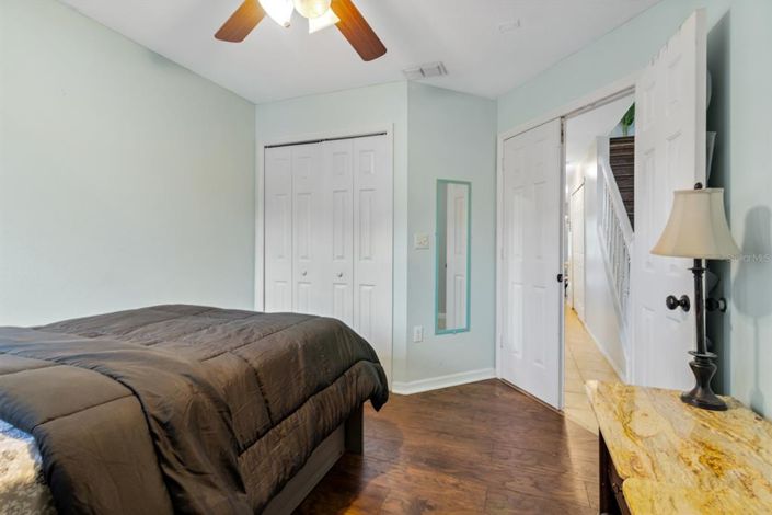 Image No.20-3 Bed Townhouse for sale