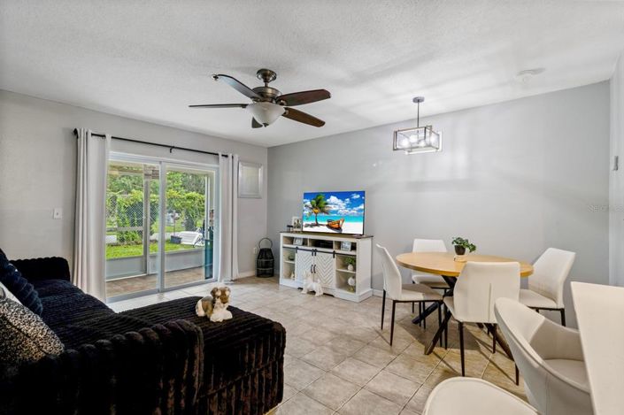 Image No.4-Maison de ville de 3 chambres à vendre à Saint John