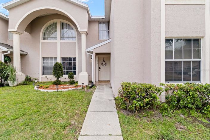 Image No.6-3 Bed Townhouse for sale