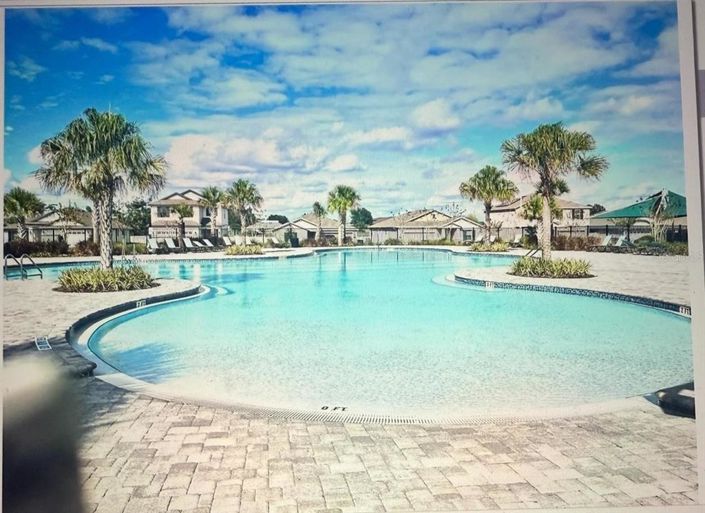 Image No.20-4 Bed House for sale