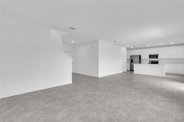 Image No.2-Maison de 4 chambres à vendre à Saint John