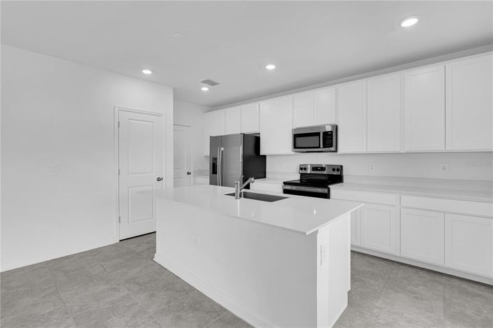 Image No.3-Maison de 4 chambres à vendre à Saint John